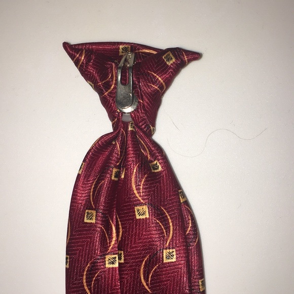 Red and Gold Patterned Boy’s Clip On Necktie - Picture 5 of 6